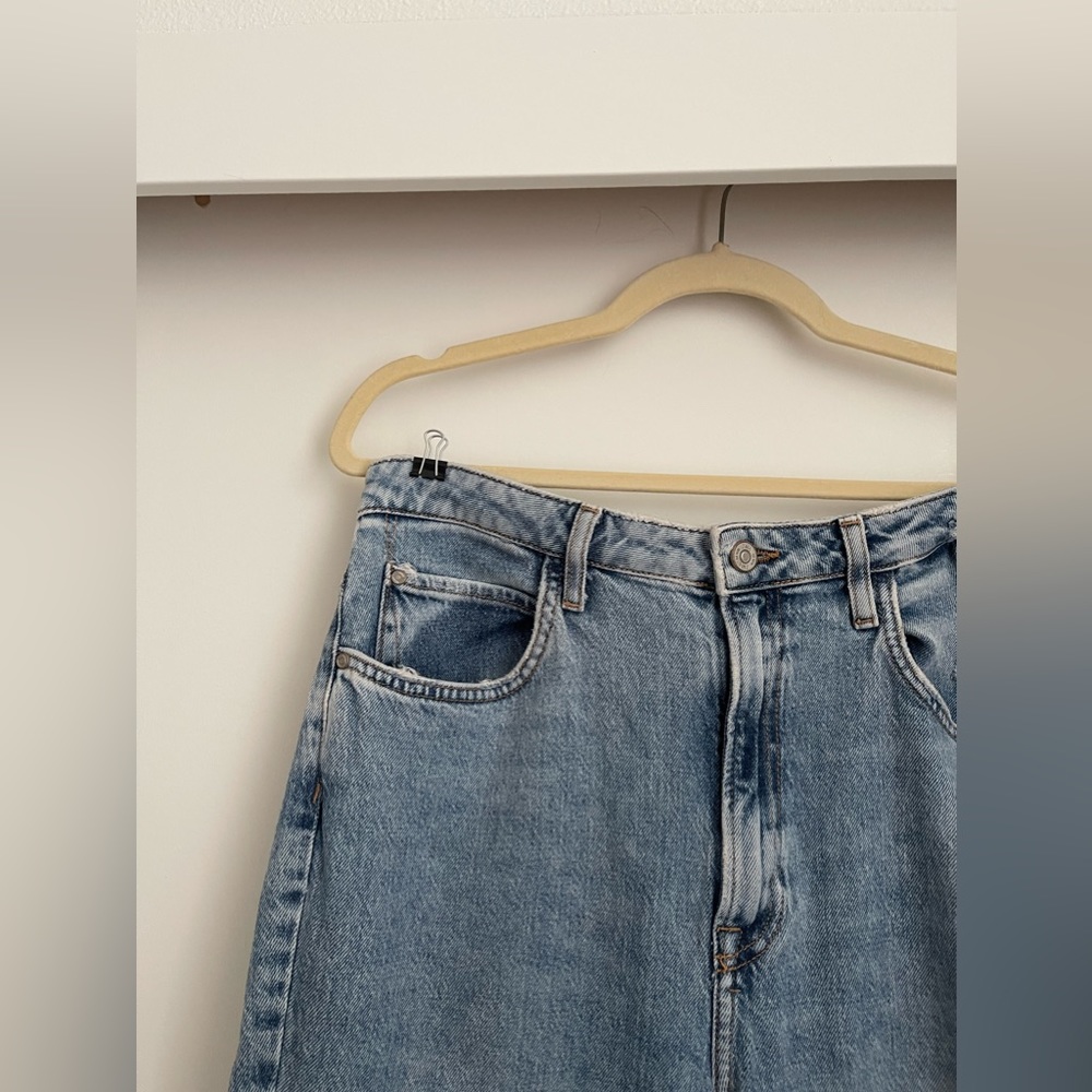 ZARA SLIM FLARED SLITTED HIGH RISE Z1975 JEANS